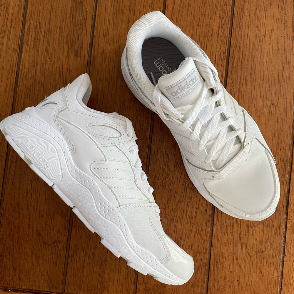 Adidas Women’s Cloudfoam White Shoes Size 7
